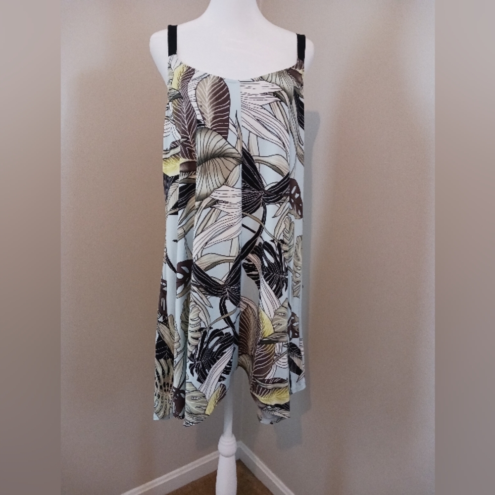 Womens wide strap tropical chemise.